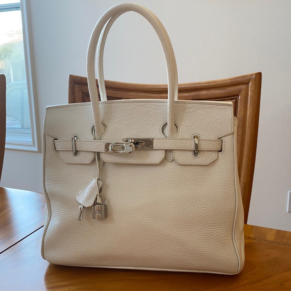 Women’s purse white 12,5”x11” without handles